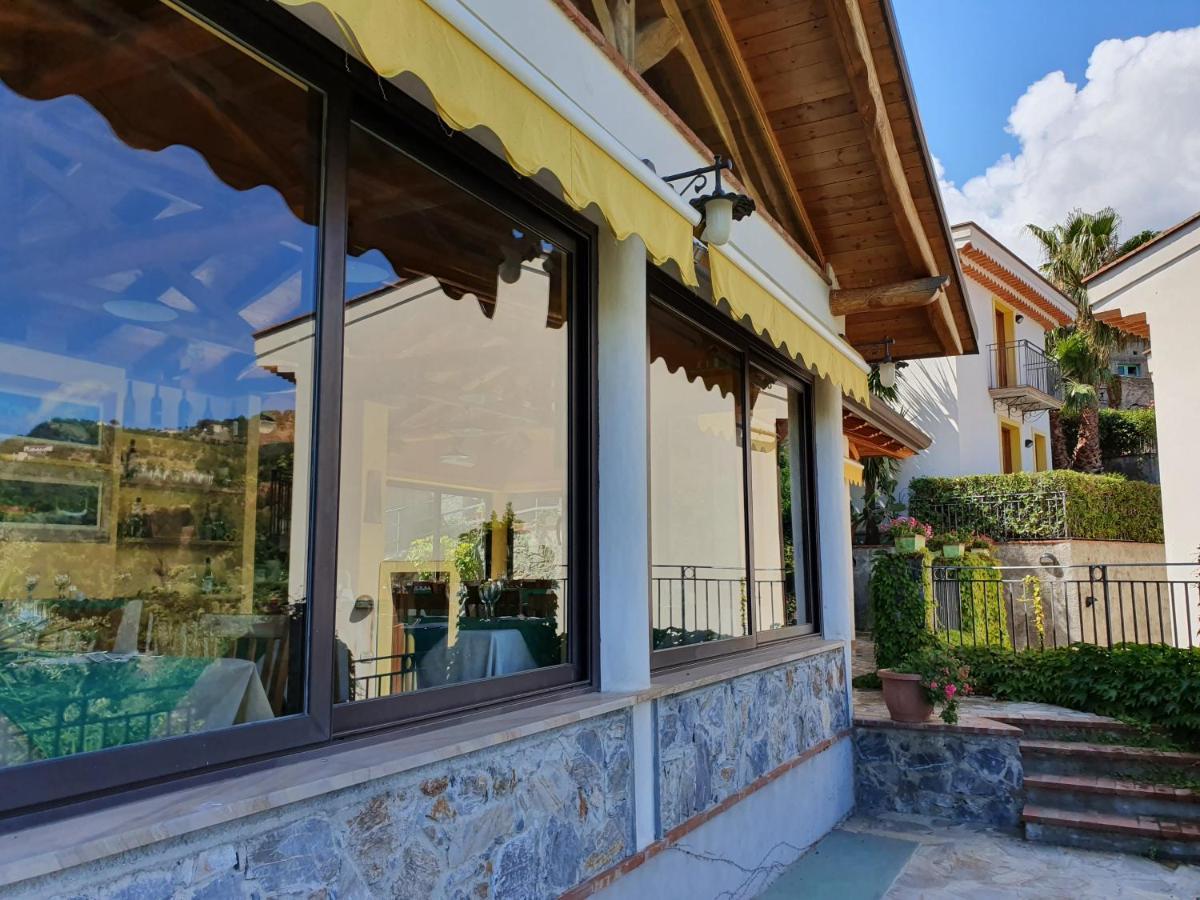 Borgo San Francesco Otel Gioiosa Marea Dış mekan fotoğraf