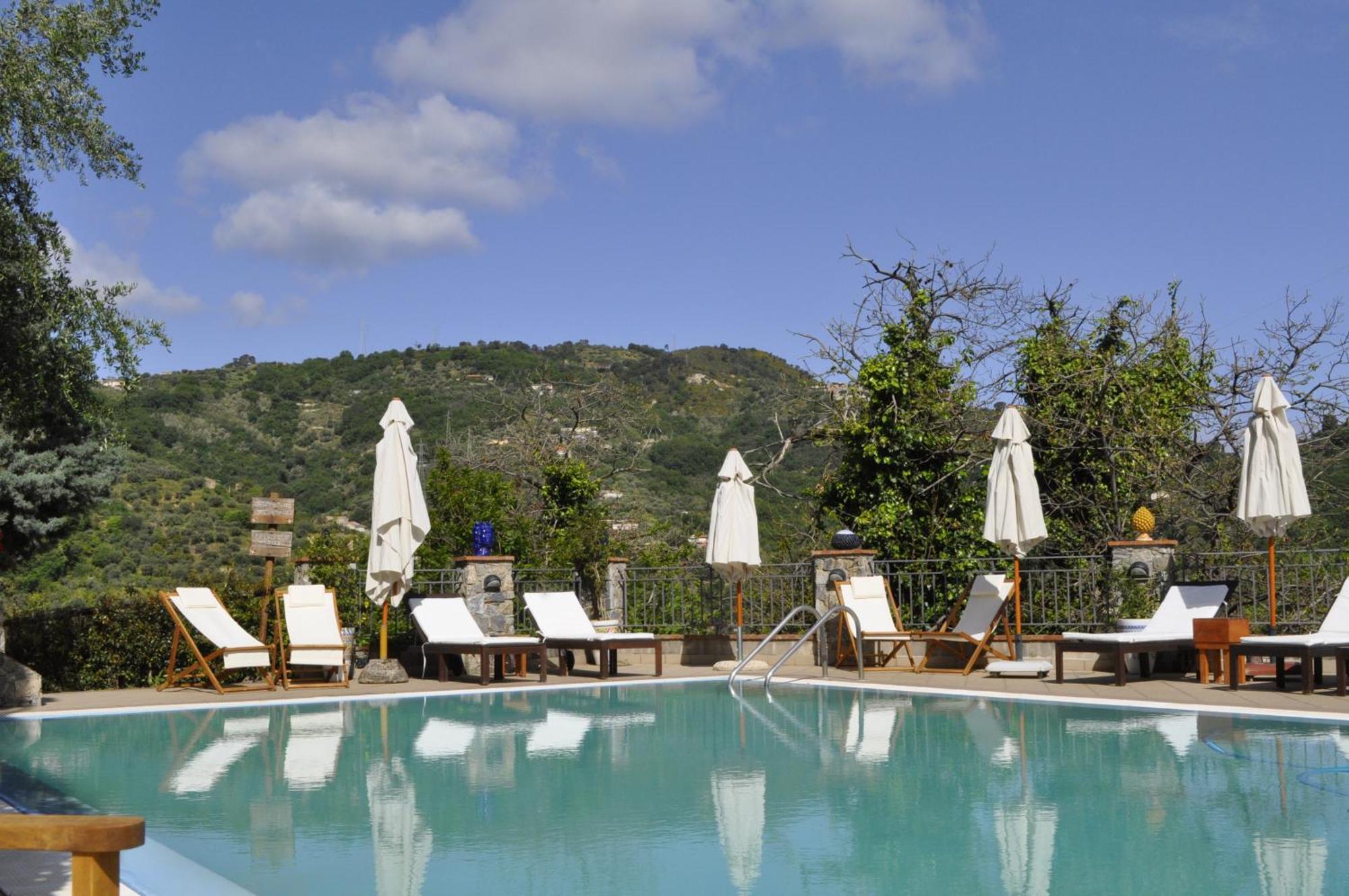 Borgo San Francesco Otel Gioiosa Marea Dış mekan fotoğraf