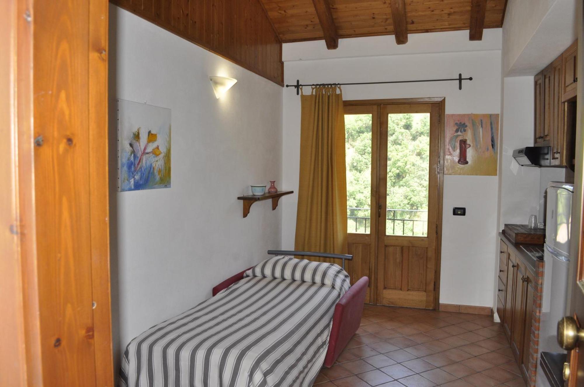 Borgo San Francesco Otel Gioiosa Marea Oda fotoğraf