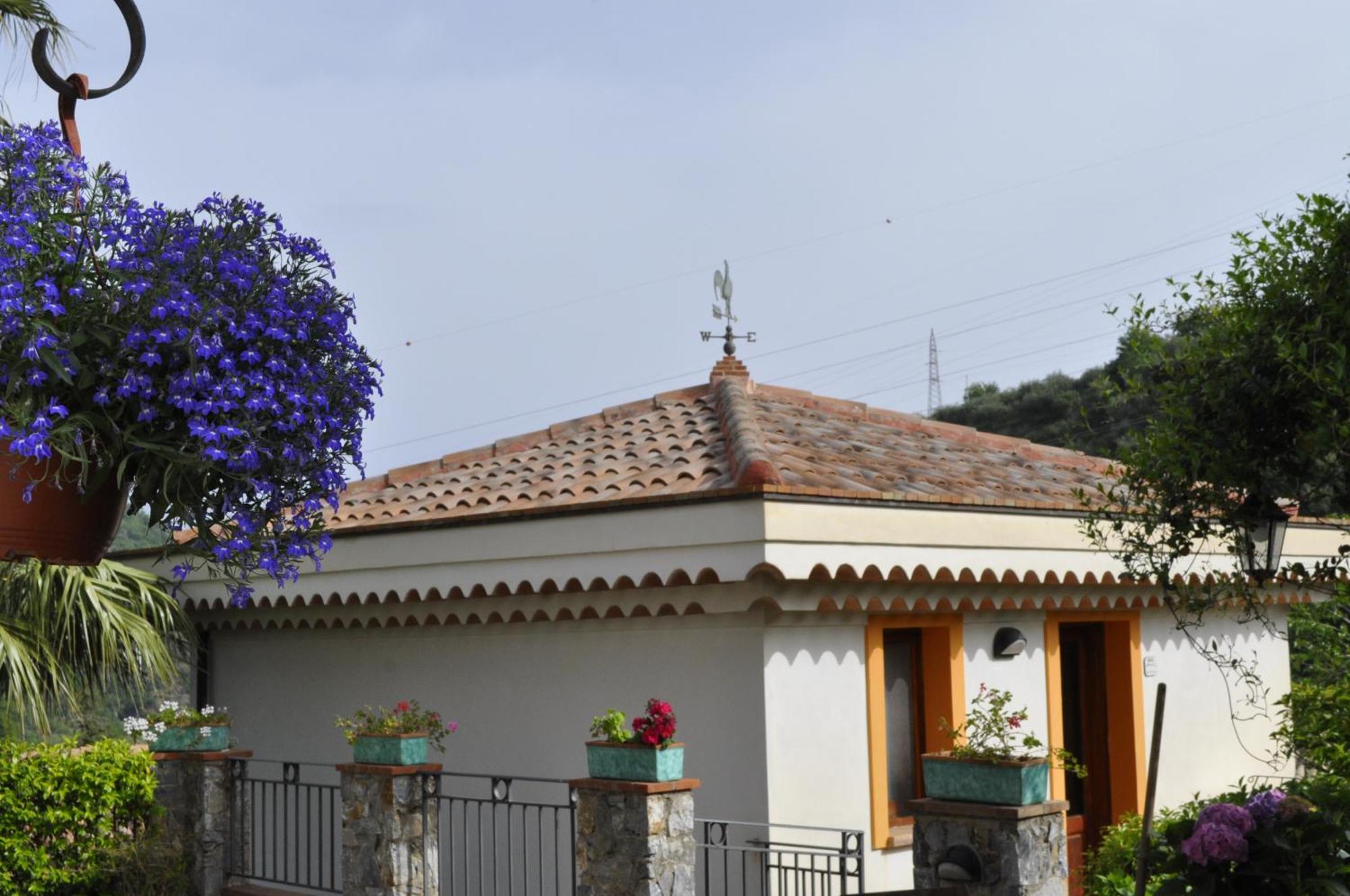Borgo San Francesco Otel Gioiosa Marea Oda fotoğraf
