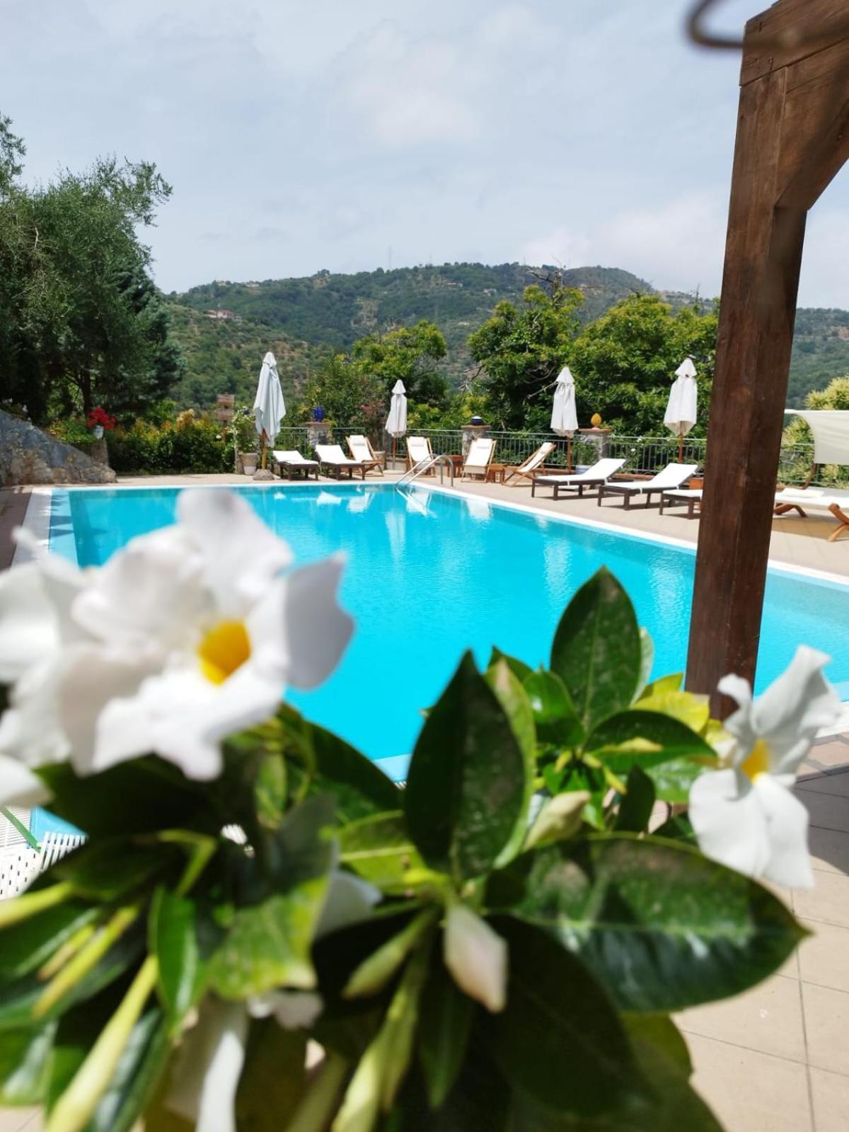 Borgo San Francesco Otel Gioiosa Marea Dış mekan fotoğraf